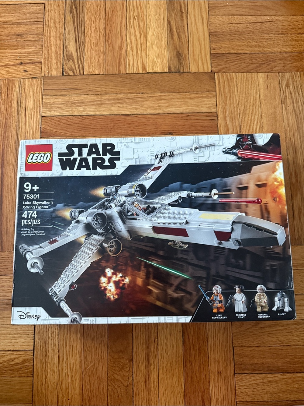 LEGO Star Wars X-Wing Fighter - 75301 NIB